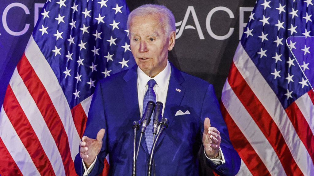Trump wil meeste decreten Biden ongedaan maken, 'illegaal ondertekend'