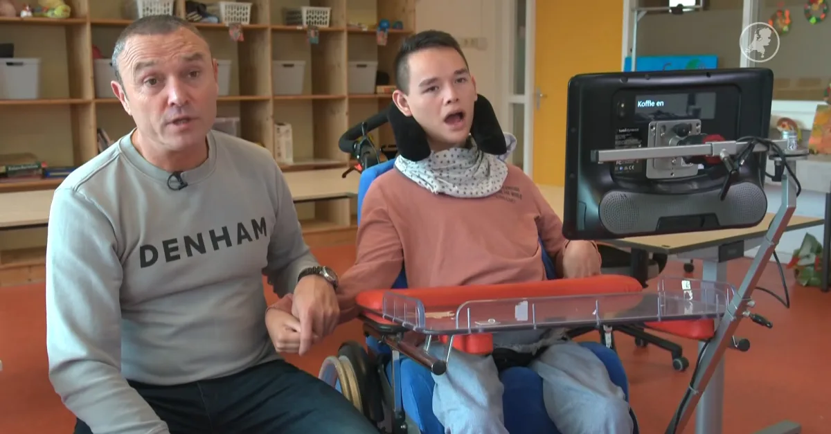 Thom krijgt zijn stem terug: gestolen spraakcomputer gevonden op Marktplaats