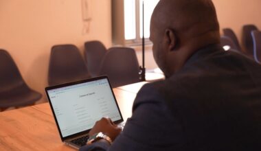 Het 'smerige mensenwerk' achter de race naar betere AI