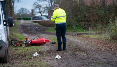 Motorcrosser (13) omgekomen na botsing met tractor in Achtmaal