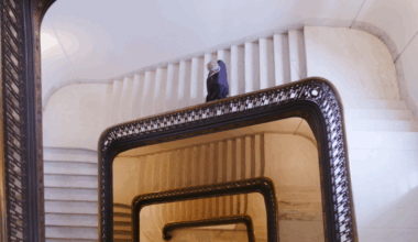 Holding Liat: Israëlische gijzelaar Liat blijft ondanks haar trauma pleiten voor menselijkheid - VPRO Documentairegids