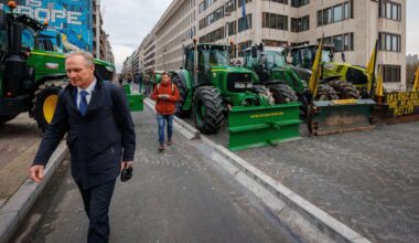 Op de Nederlandse landbouwborrel in Brussel gaan boerenagenda en bitterballen hand in hand