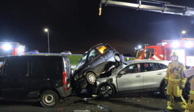 De ravage op de A4 is groot.