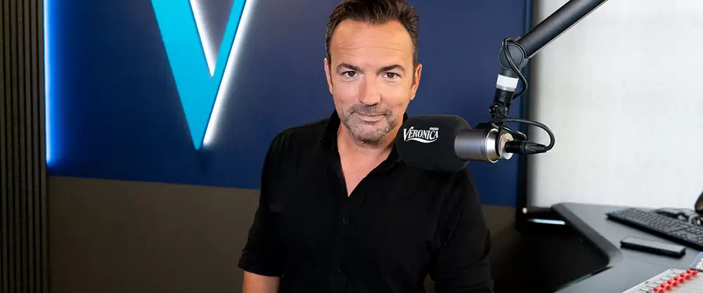 Gerard Ekdom over luistercijfers: “Blij dat Veronica in een jaar tijd wat omhoog is gegaan”