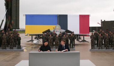 Oekraïne wil tweehonderd nieuwe gevechtsvliegtuigen kopen, maar wie gaat dat betalen?