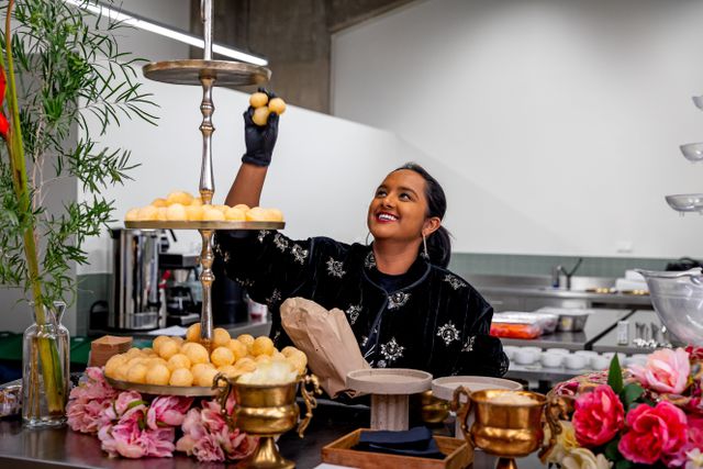 In het Rotterdamse Fenixmuseum werd een diner gehouden ter gelegenheid van vijftig jaar onafhankelijk Suriname.