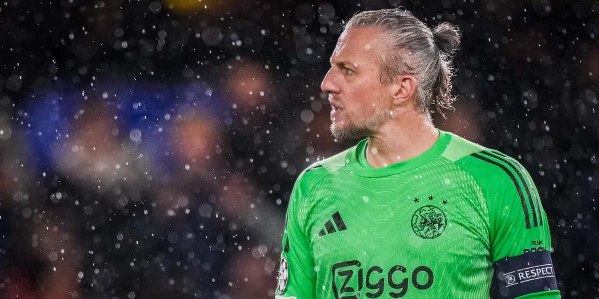 René van der Gijp keihard voor Ajax-goalie Remko Pasver