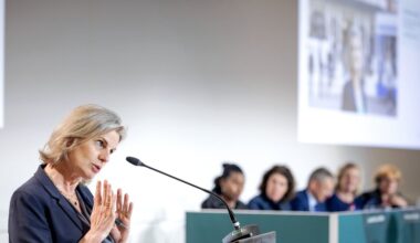 Harder groeien, minder personeel, meer naar aandeelhouders: wat betekent de nieuwe strategie van ABN Amro?