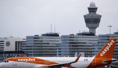 Schiphol prijst zich uit de markt, waarschuwt easyJet