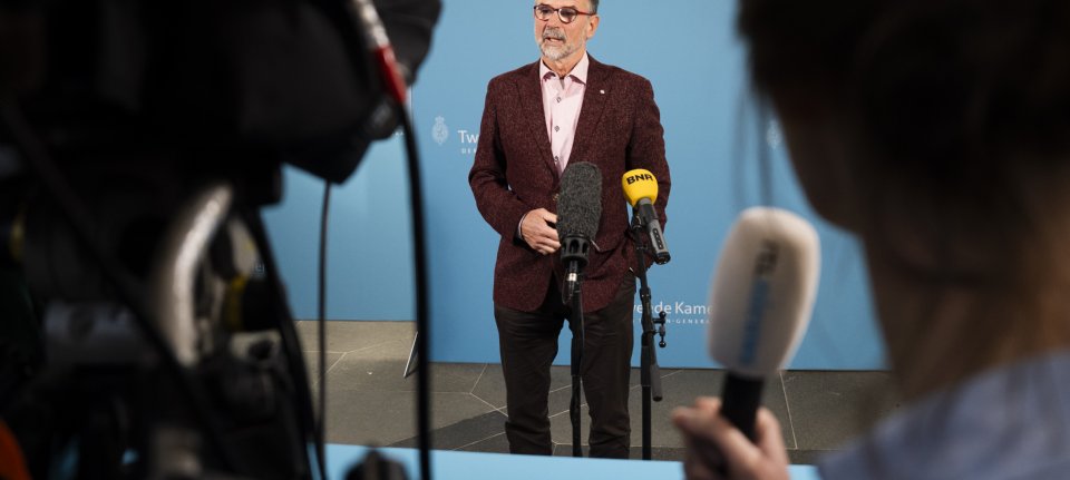 'Maak apart beleid voor stikstofoxiden en ammoniak'