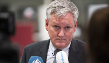 Burgemeester Venlo wordt lokaal bedreigd vanwege een azc, sinds de PVV-fractie zich ermee bemoeit