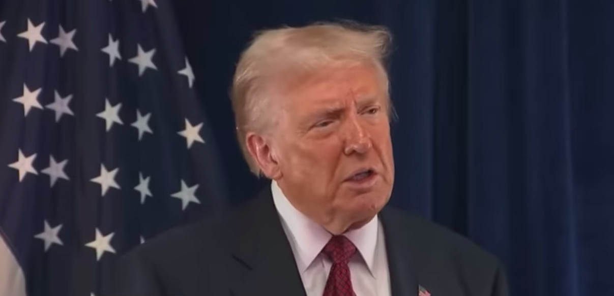 Trump dag 290: Vliegverkeer wordt met 10% verminderd, beschermingsstatus Zuid-Soedanezen afgenomen, 60% Amerikanen geeft Trump schuld van prijsstijgingen, Republikeinen spannen rechtszaak aan over hertekening kiesdistricten Californië, FIFA lanceert FIFA Peace Prize, die in DC uitgereikt wordt op 5 december