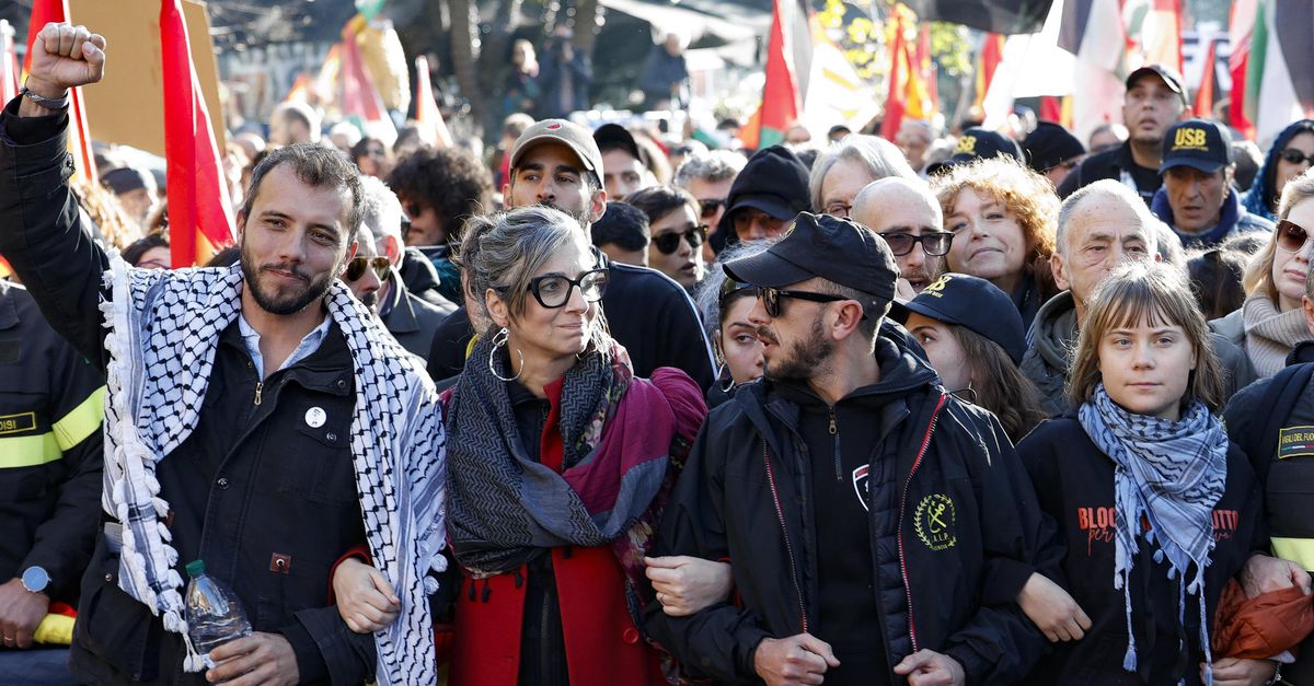 In de strijd om de Europese defensiemiljarden promoot Italië zijn eigen afweersysteem