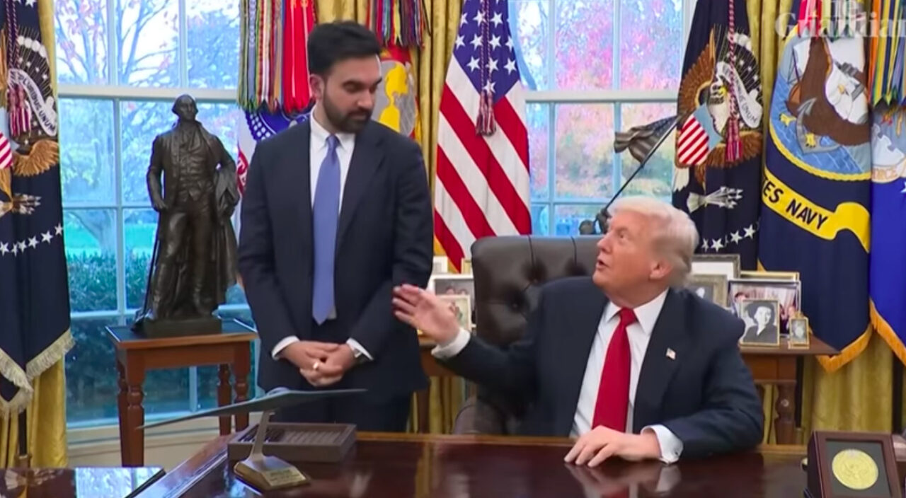 Trump dag 306: Trump dreigt wapenlevering en inlichtingen te stoppen als Oekraïne plan niet voor 27 november tekent, fans Haïti mogen VS niet in bij WK, Mamdani mag Trump fascist noemen, Marjorie Taylor Greene stapt op uit Congres na ruzie met Trump, reclame Trump-vuurwapen bij Fox