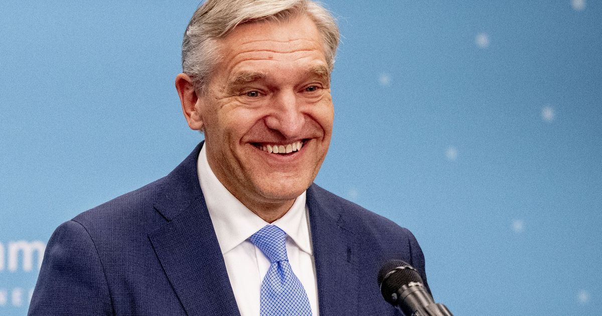 Buma gebruikt ervaring uit Leeuwarden bij formatie: "Nieuw kabinet moet geen besluiten uitstellen"