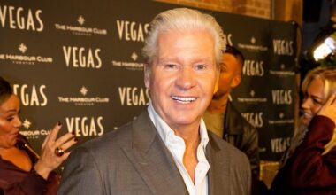 Wijnproevende Dries Roelvink zet studentenvereniging op zijn kop - RTL.nl