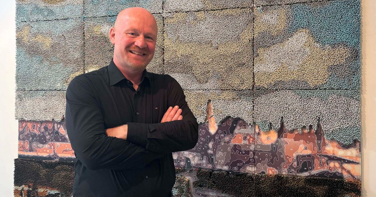 Ruim 100.000 poppetjes vormen bekend schilderij: 'Af en toe word je er knettergek van'