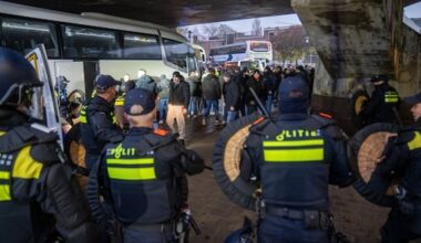 onrust rond stadion en Stuttgart woest