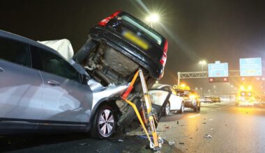 5 gewonden bij ernstig ongeluk A4, snelweg helemaal dicht - Omroep West