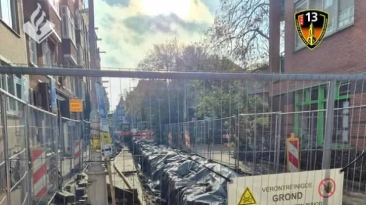 Bouwvakkers vinden menselijke botten bij graafwerkzaamheden in Jordaan