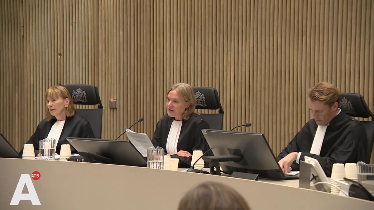 Mohamed L. (39) bekent doodsteken vrouw in bakkerij Osdorp: "Ik was verward"