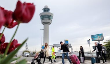 Gemengde reacties op investering van tien miljard in Schiphol, Amsterdam keurt het af