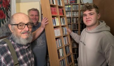 12.000 cd's van Aart (80) krijgen nieuwe bestemming: "Ga het een mooi plekje geven"