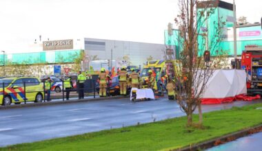 Automobilist zwaargewond na ongeluk in Hoorn