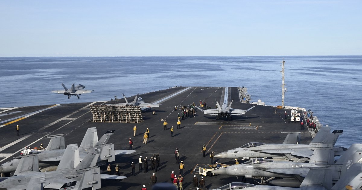 Het Amerikaanse vliegdekschip USS Gerald R. Ford is deze week aangekomen in de Caraïben