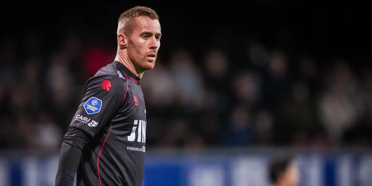 Mike van Duinen geniet van Feyenoord-talent Agboluaje