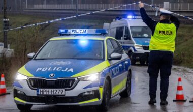 Poolse politie onderzoekt de explosie bij de spoorlijn