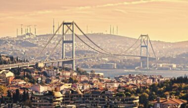 44-jarige vrouw overlijdt na plastische chirurgie in Turkije - Omroep West