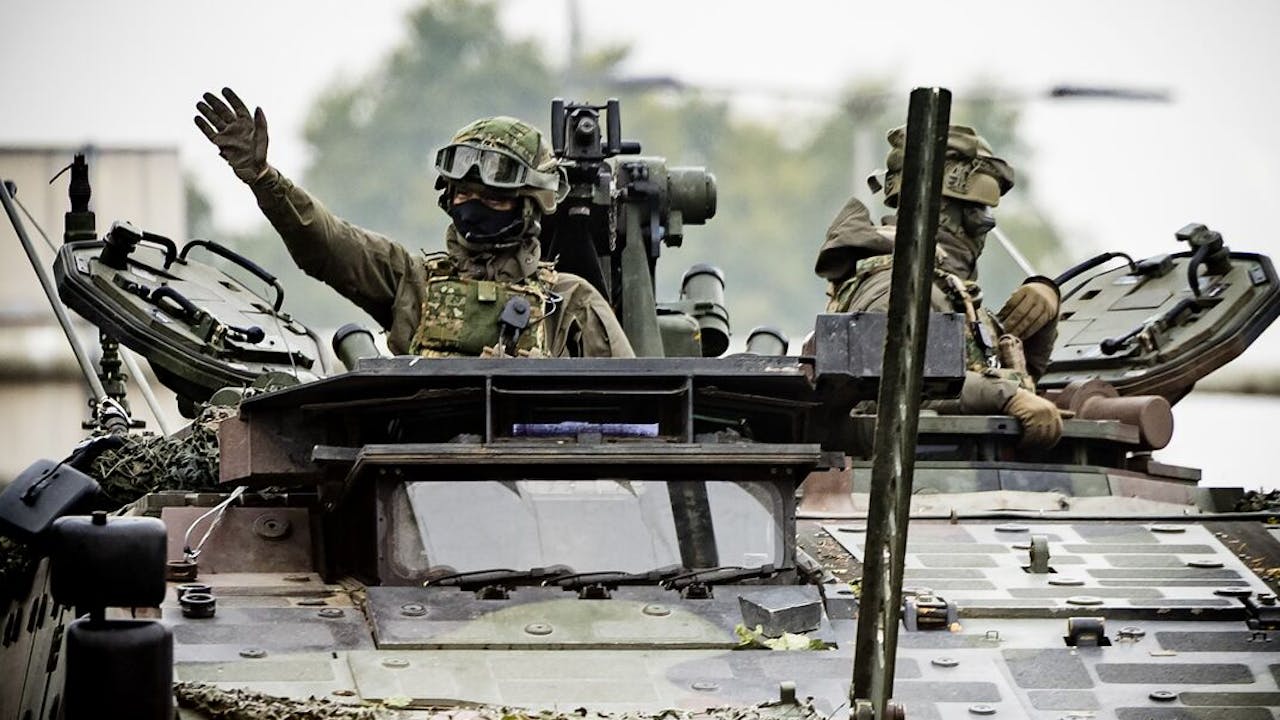 Maakbedrijven openen jacht op defensiemiljarden - Het Financieele Dagblad