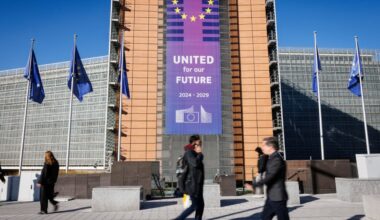 Felle kritiek op Brussels plan om digitale privacyregels te versoepelen - Het Financieele Dagblad