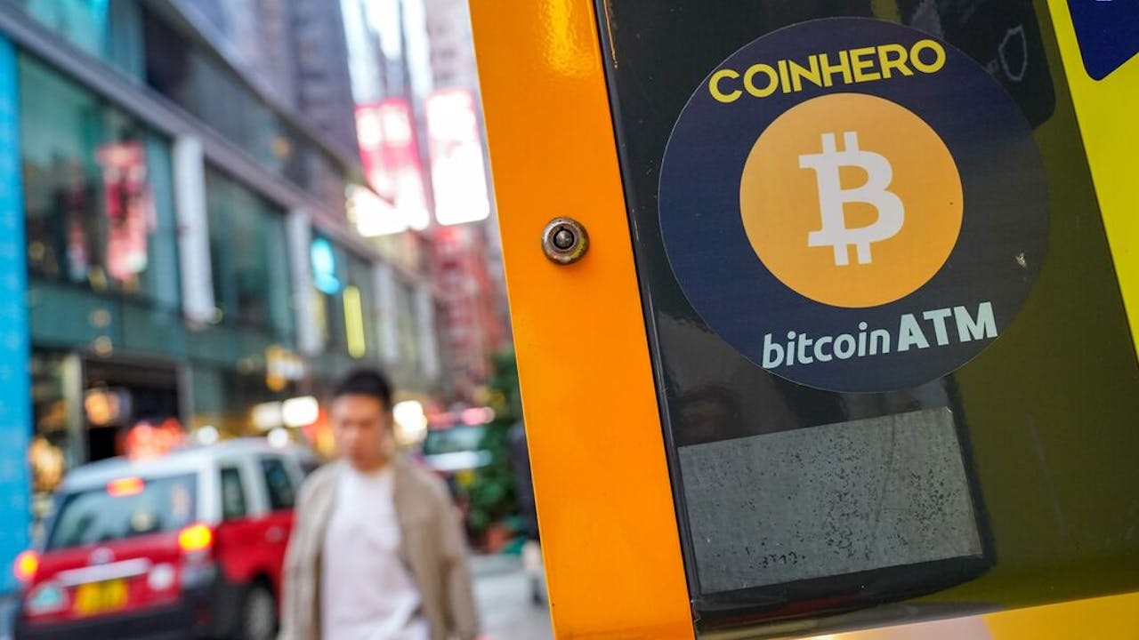 Bitcoin duikt richting $80.000, ether daalt ruim 40% - Het Financieele Dagblad