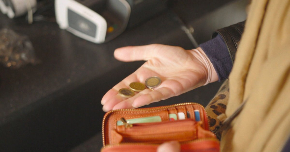 Het demissionaire kabinet wil vanaf 2027 een acceptatieplicht invoeren voor contant geld