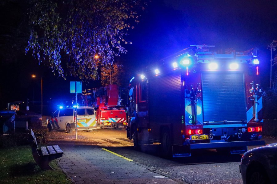 Reanimatie na persoon te water Huis te Veldelaan