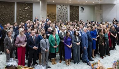 'Hier lachten ze nog': Zeven Groningers beëdigd in nieuwe Tweede Kamer