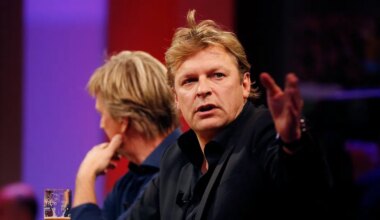 Mulder over succes bij Schalke 04 in Duitsland