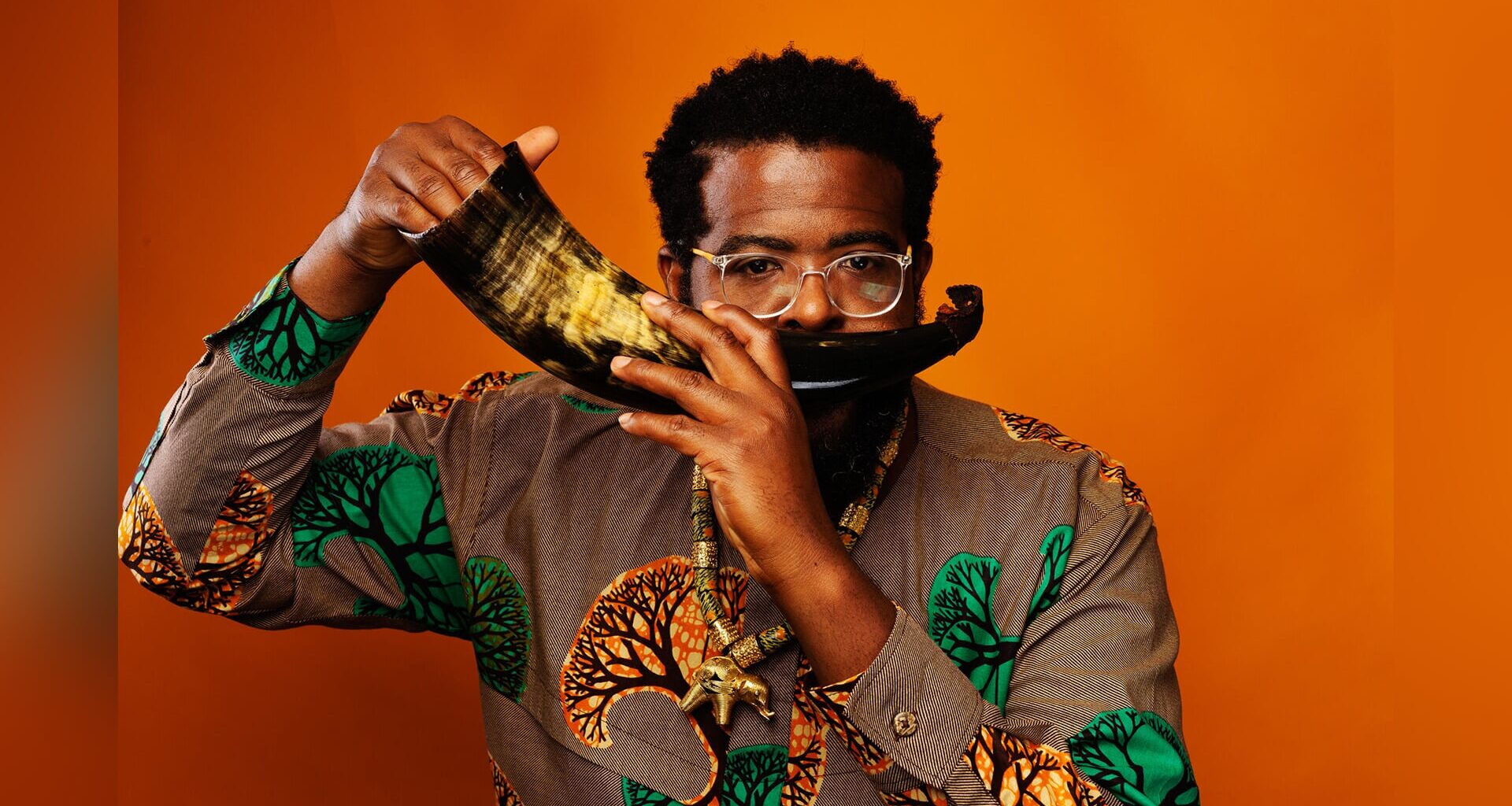 Chatlein bekroond: Curaçaose percussiekunstenaar wint Black Achievement Award