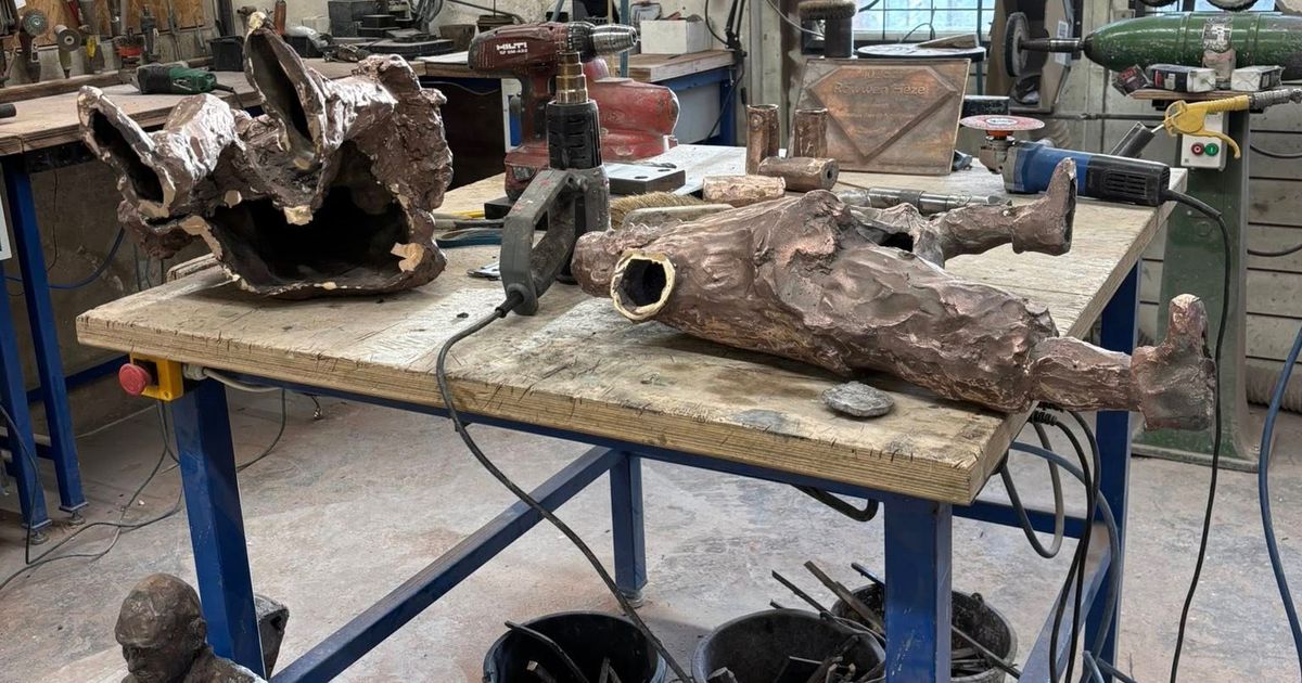 Standbeeld Rowwen Hèze was ingewikkeld om te maken: 'Moest in heel veel delen worden gegoten'