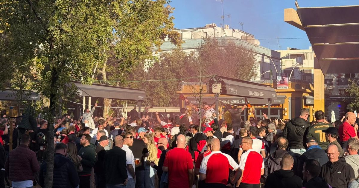 Teruglezen liveblog: Matchday! Bier en zon: supporters genieten | 'Baila de Utrecht' in Spaanse discotheek