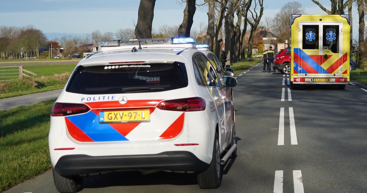 112-nieuws: Drie auto's en motorscooter botsen bij Noordwolde - RTV Noord