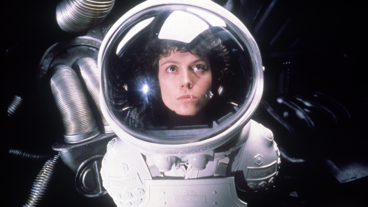 Sigourney Weaver zegt dat het 'Alien 5'-script "onweerstaanbaar goed" wordt