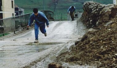 betaalden toeristen om op burgers te schieten in Bosnië?