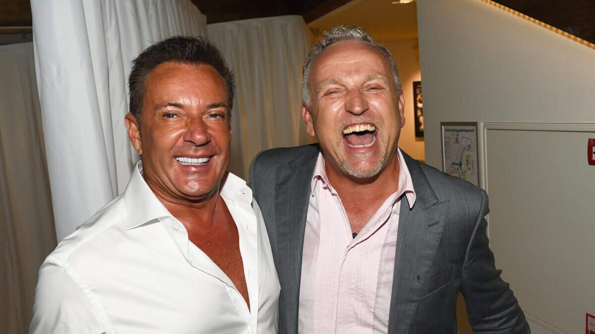 Gerard Joling (links) en Gordon tijdens de seizoenspresentatie van RTL in 2017. Het iconische tv-duo heeft al jaren ruzie en geen contact. 