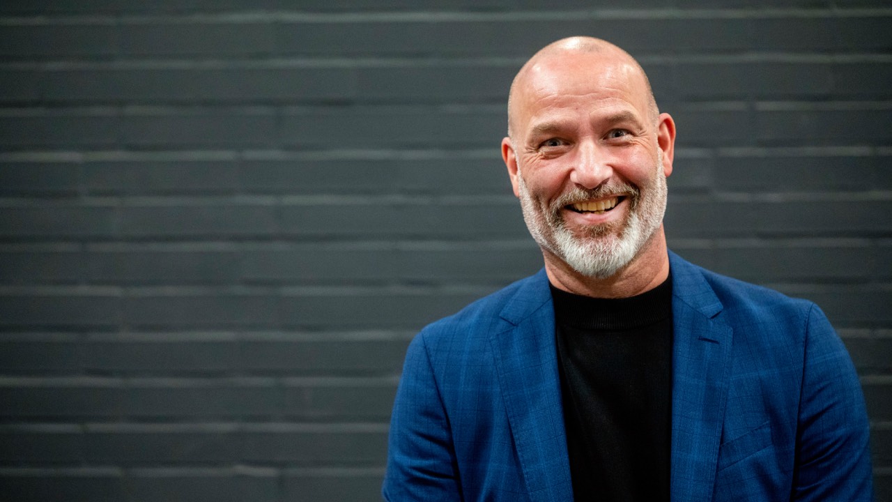 Eddy Zoëy pakt werk weer op na pauze vanwege zeldzame aandoening