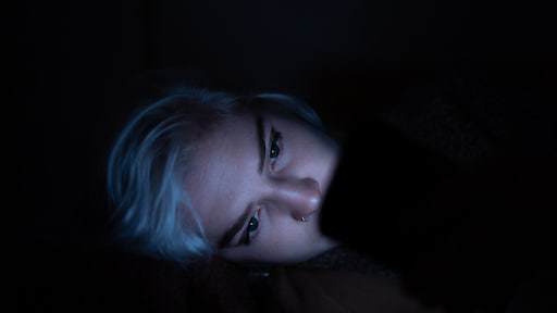 Omstreden EU-wet tegen kinderporno in afgezwakte vorm aangenomen