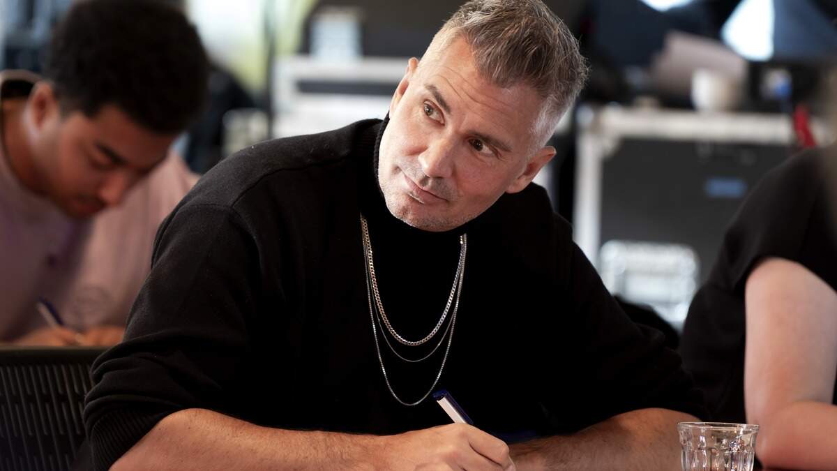 Guido Weijers belooft een avond vol doordenkers.