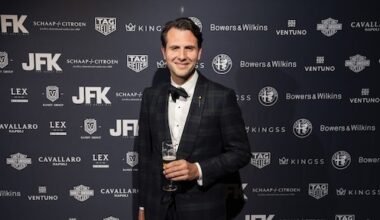 'Moet af en toe mijn bek houden'